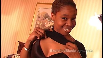 Primera Vez De Una Aficionada ébana En Vídeo Porno Casero Negro