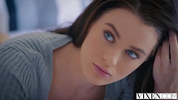 Zorra Lana Rhoades Se Folla A Su Jefe