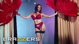 Jasmine James Seduce A Danny Con Un Baile Ardiente Y Cumple Su Fantasía De Montar Su Enorme Polla – Brazzers